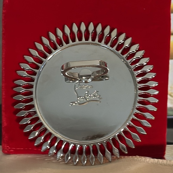Christian Louboutin Mirror Limited Edition - Picture 3 of 4